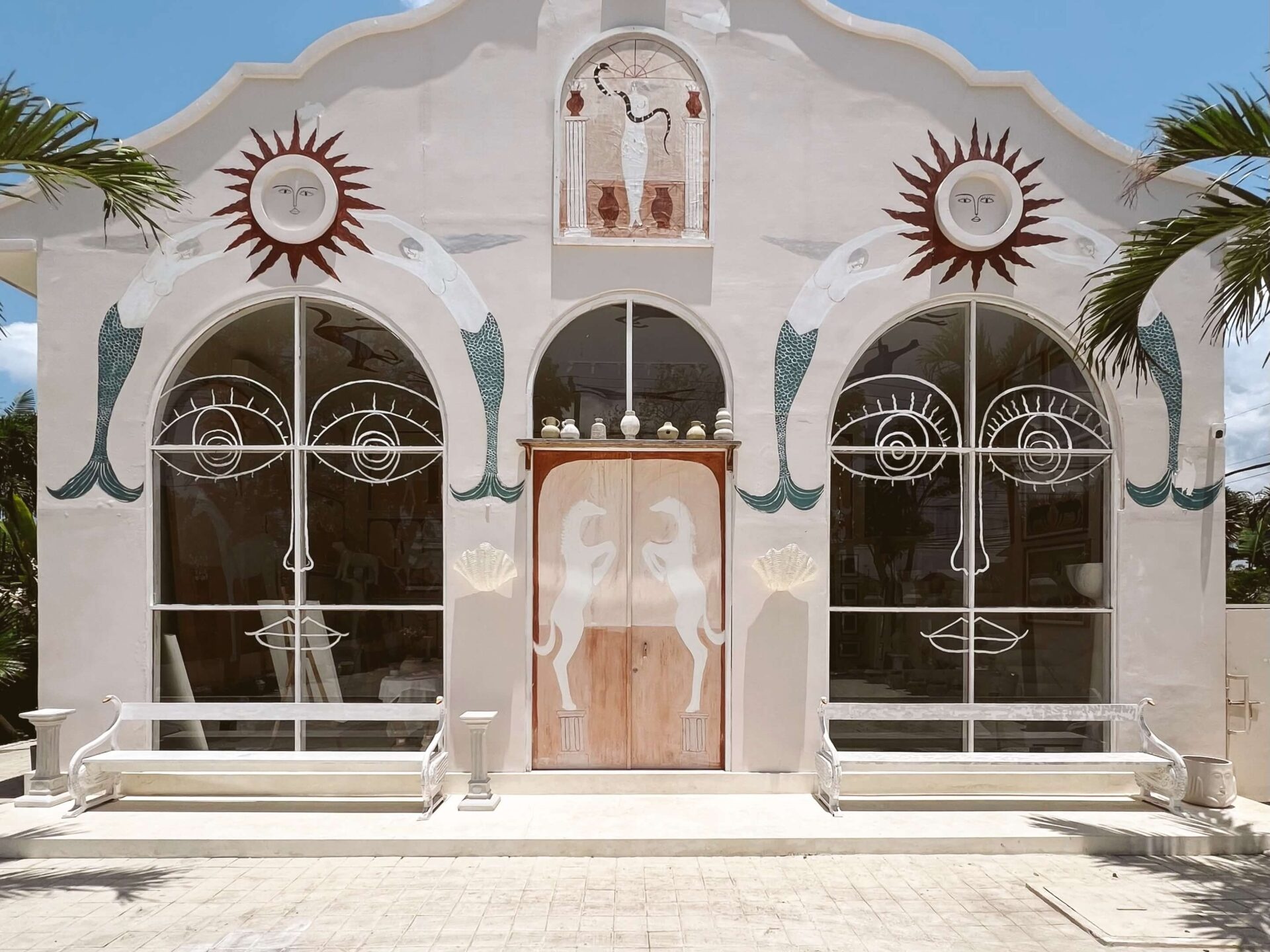 A TEMPLE OF ART WHERE RIZZ RIZ RIZ CREATES TALKS Tezza 9662 1 scaled uai